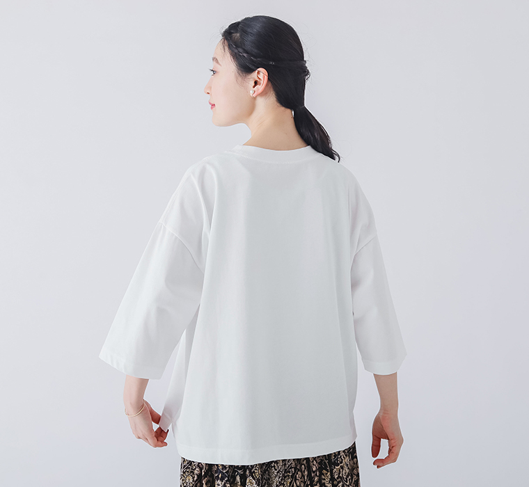 &yarn 1枚で着映えるワイドプルオーバー 無地　上半身寄り