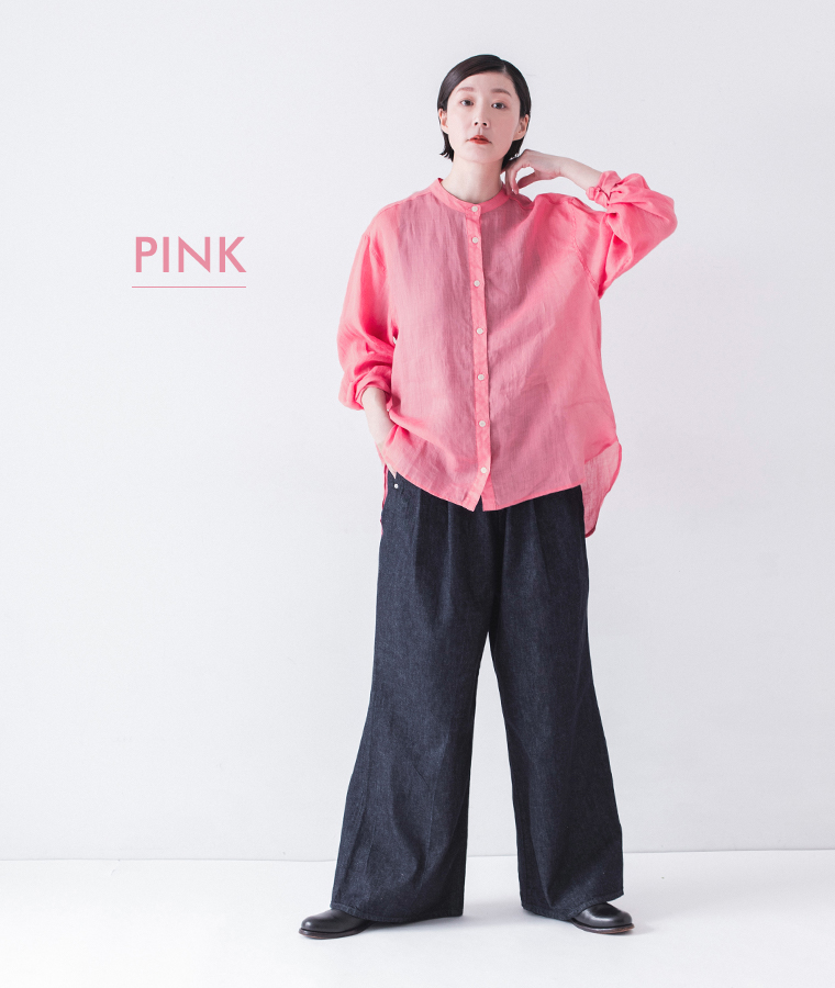 シアーリネンバンドカラーブラウス(ピンク)着用の全身コーディネート