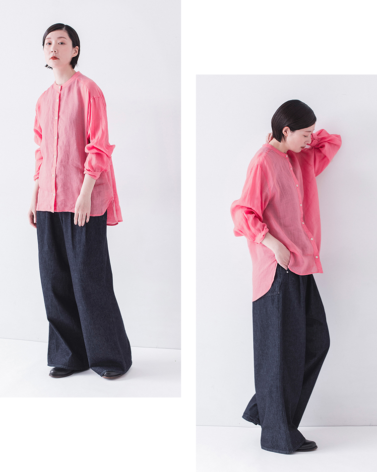 シアーリネンバンドカラーブラウス(ピンク)着用の全身前と横カット