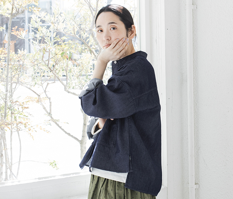 NORTHERN TRUCK デニムシャツのコーディネート 裾のディテール