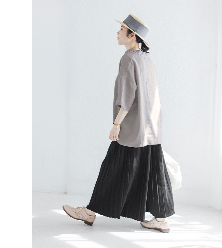 素肌喜ぶリネンポロ(ライトグレー)の全身横向きカット