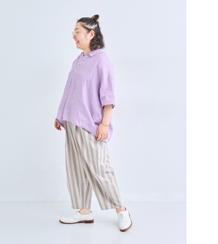 素肌喜ぶリネンポロ(ラベンダー)の全身斜め前カット