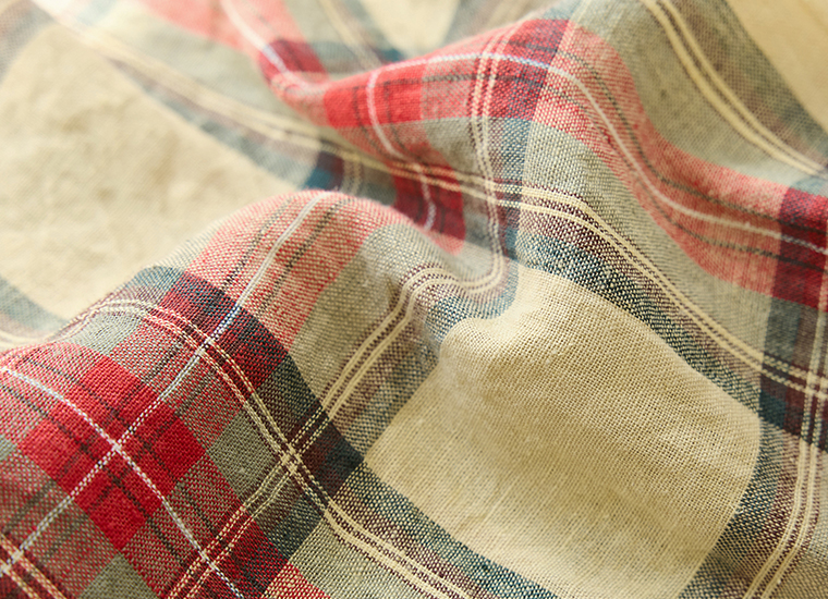 ICHI Antiquites リネンコットンタータンチェックシャツ バターイエロー 生地アップ ナチュラルな風合い