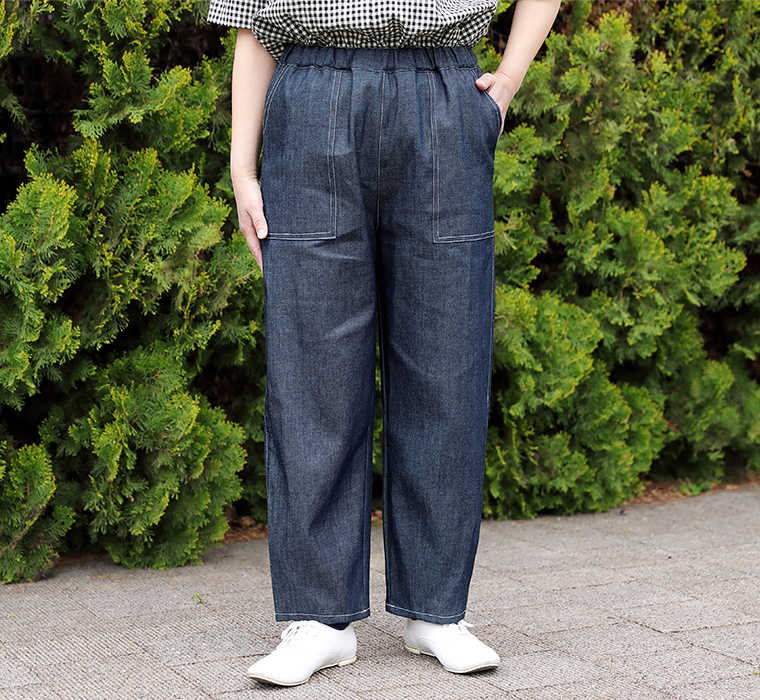 homeworking コットンセルヴィッチデニム 裾ダーツパンツ