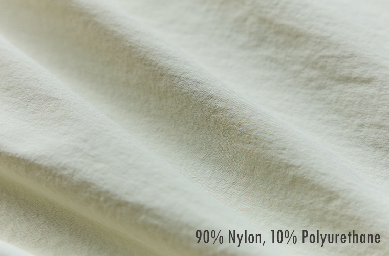 &yarn 撥水UVシリーズの素材感がわかる生地の接写
