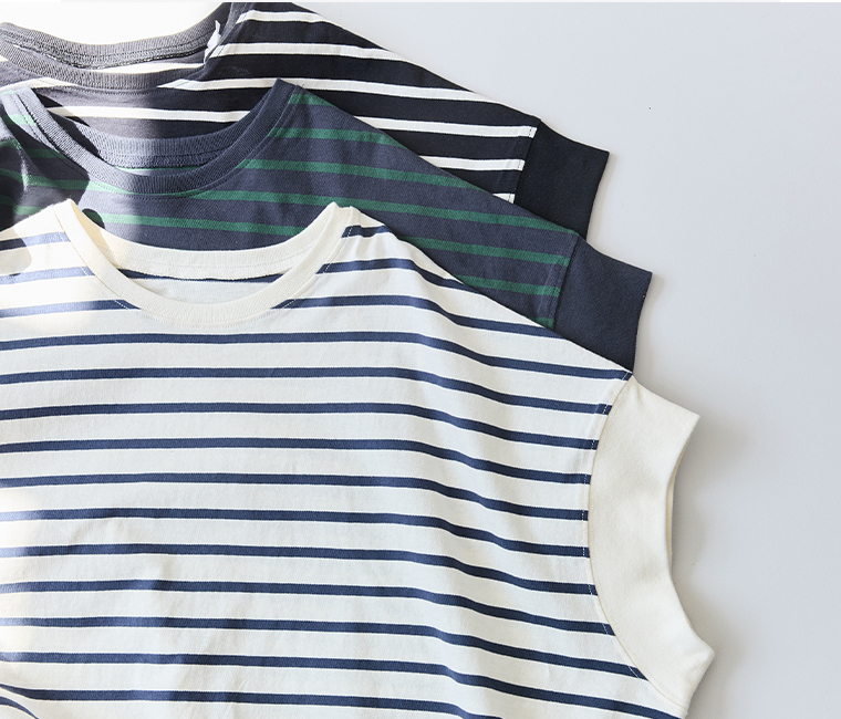 ワイドシルエットボーダーTシャツ3色の平置きアップ