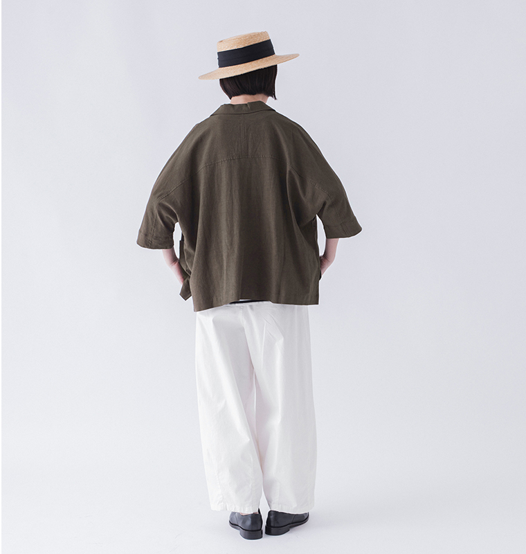 &yarn ドルマンテーラードジャケット ブラウン 全身後ろ