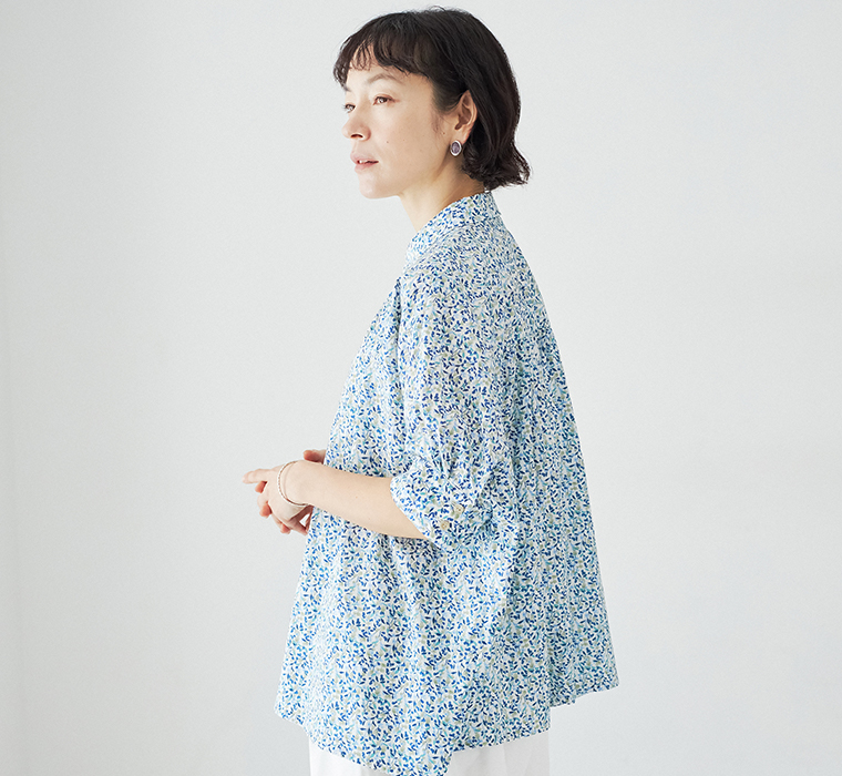 &yarn コットン花柄ブラウス ホワイト 上半身横