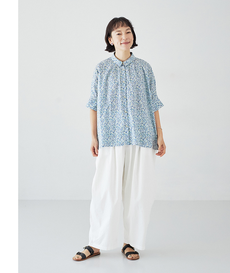 &yarn コットン花柄ブラウス ホワイト 全身前