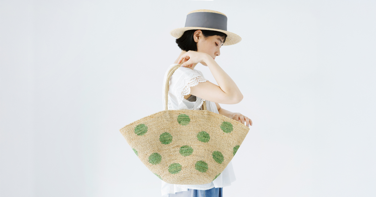 夏の装いに、ひとさじの存在感。【toca / WOVEN / cache cache】大人の