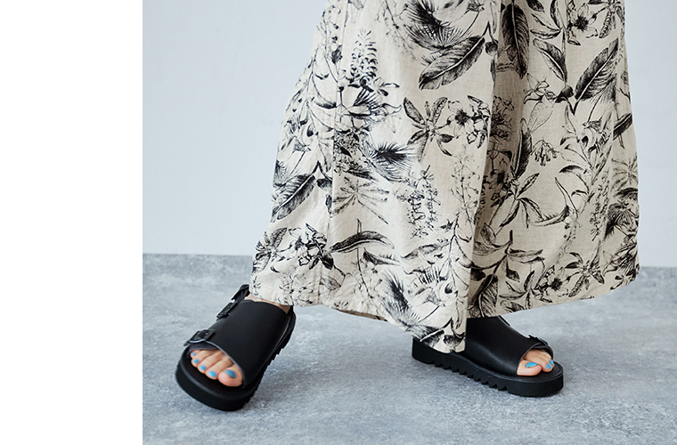 ICHI Antiquites ボタニカルプリントリネン混ワイドパンツ 裾寄り