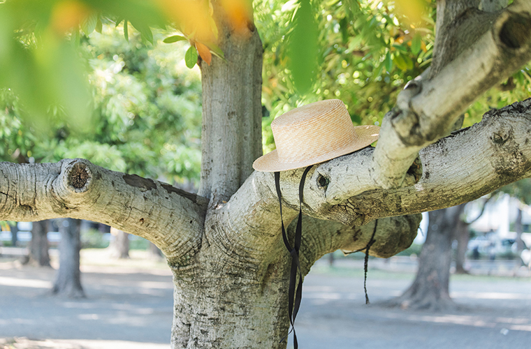 田中帽子店 滝口和代さん×田中帽子店コラボ quiet straw hat の商品ディテール。