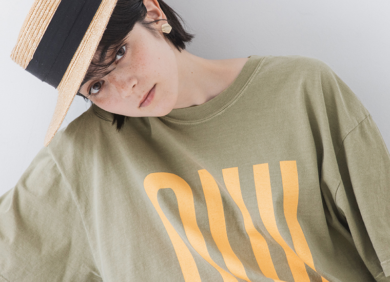 ichi コットンピグメントTシャツ OUI！NON！ ロゴ寄り