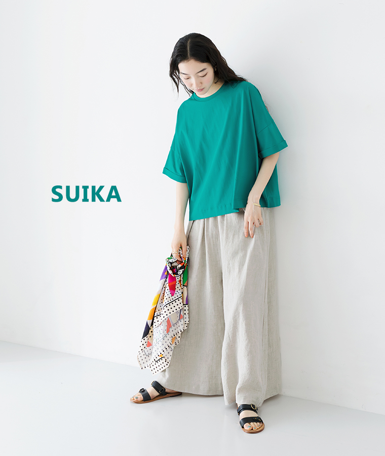 ドライタッチコットンTシャツ スイカを着用したモデルの全身画像