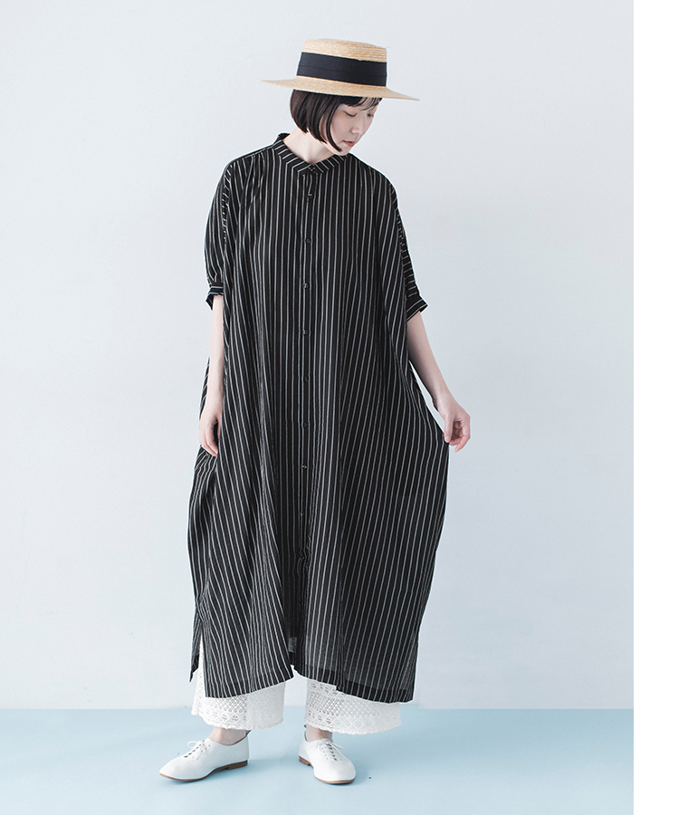 &yarn 裾レースぺチパンツ ホワイト ワンピース合わせ 全身前