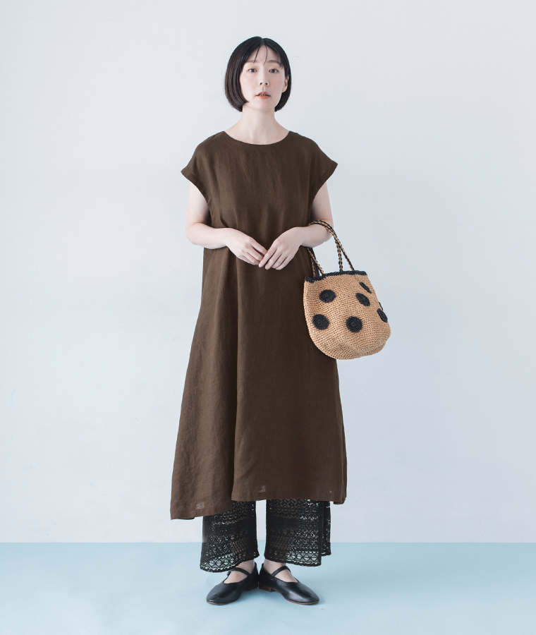 &yarn 裾レースぺチパンツ ブラック ブラウンワンピース合わせ