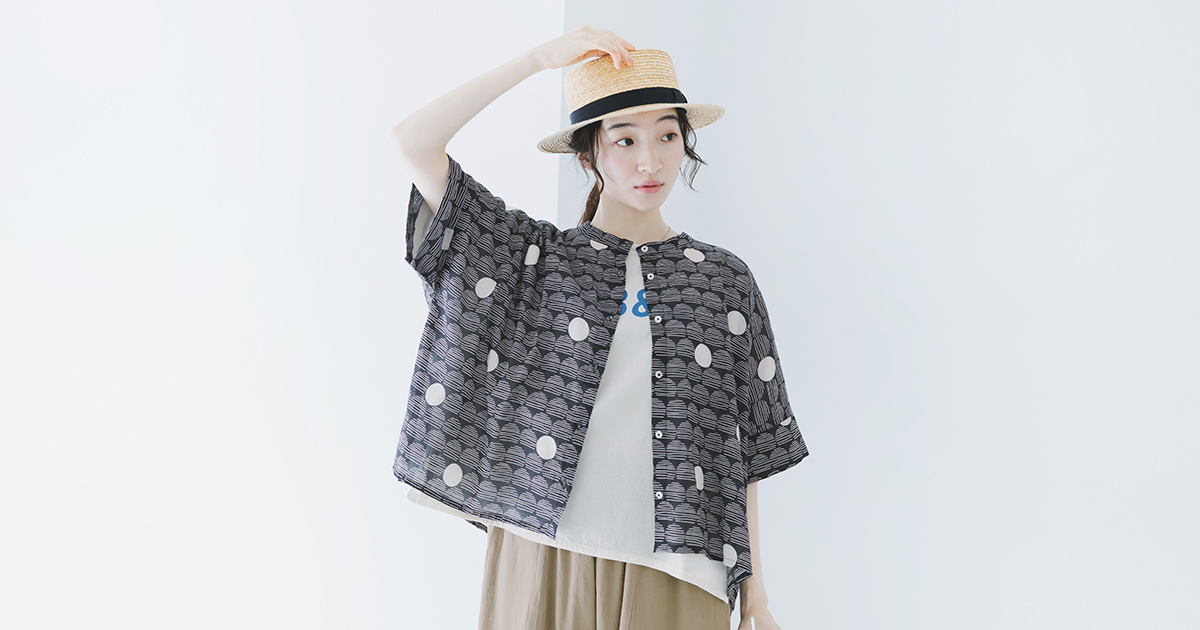 Caliner ナチュラン　猫柄 ドット ロングシャツワンピース美品 ニュアンスのある涼しげなドット柄【 CALINER 】ほんのり上品な大人の