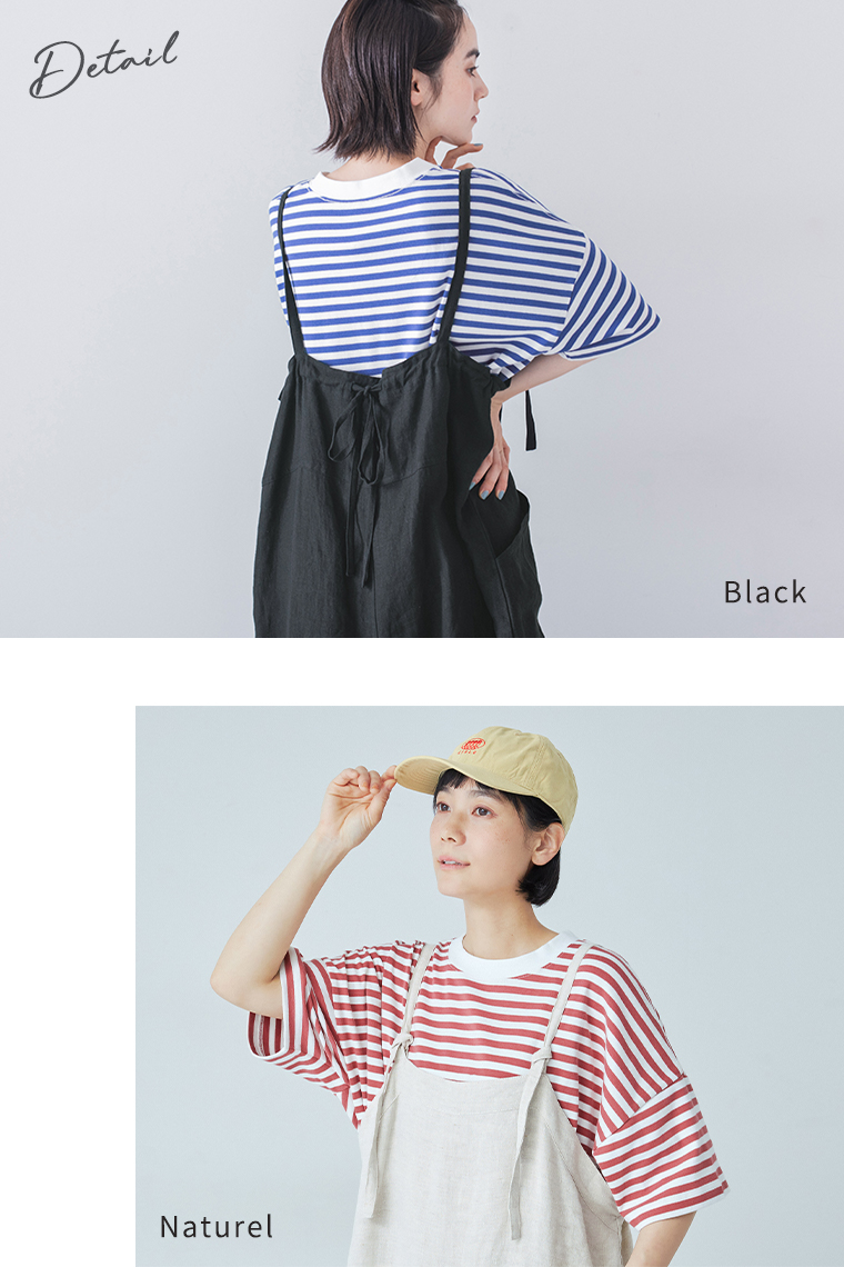 ブラックとナチュラルのリネンバレルサロペットを着用した女性モデル