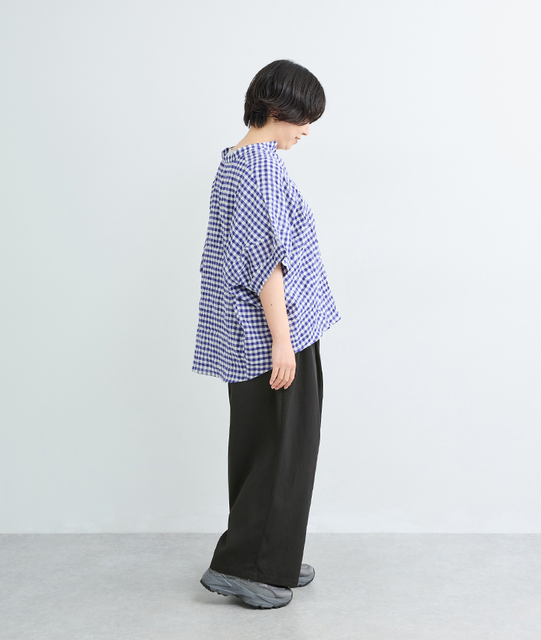 &yarn 玄長なおこさんコラボ　凛としてはけるパンツ スタッフ着用 153cm 全身横