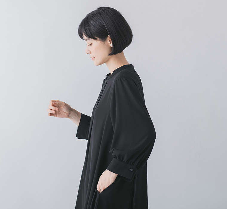 Luuna miu 大切な日のボタンフレアワンピース 上半身寄り横