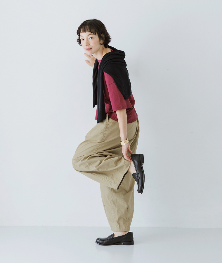  Marie-Louise コインローファーのスタイリング