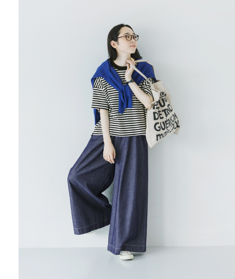 Lintu Laulu　デニムタックワイドパンツ ダークネイビー 全身前