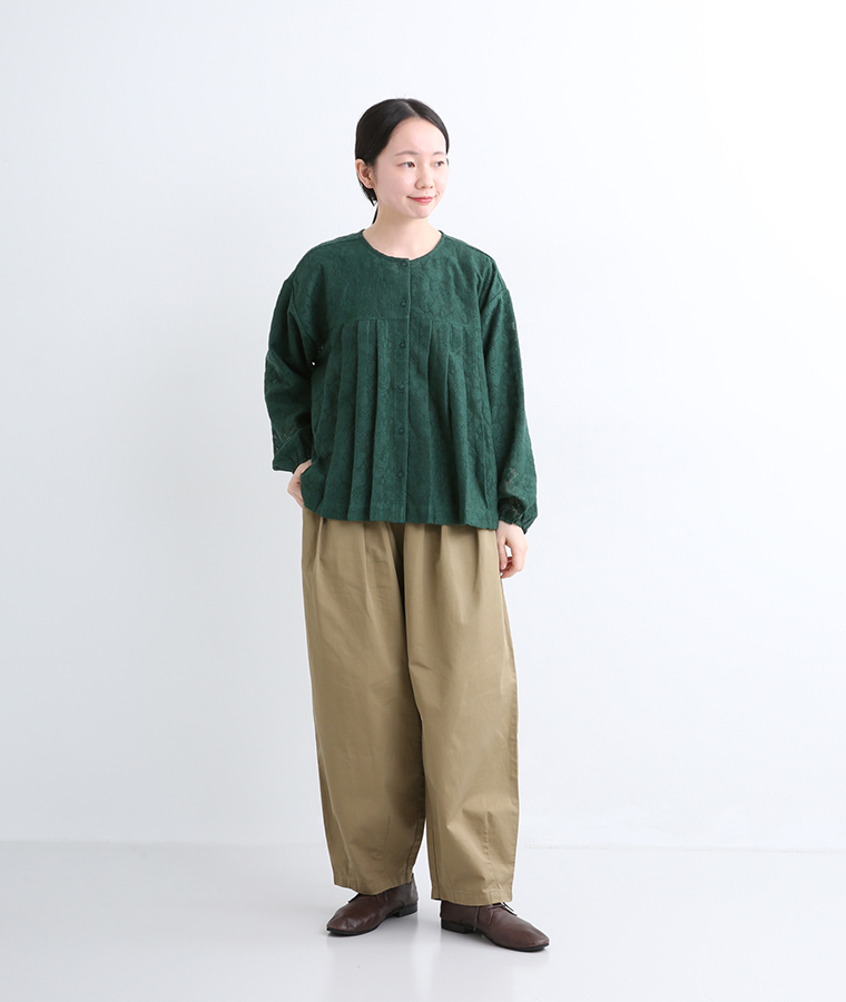 Lintu Laulu いつものまあるいチノパンツ スタッフ着用 ベージュ