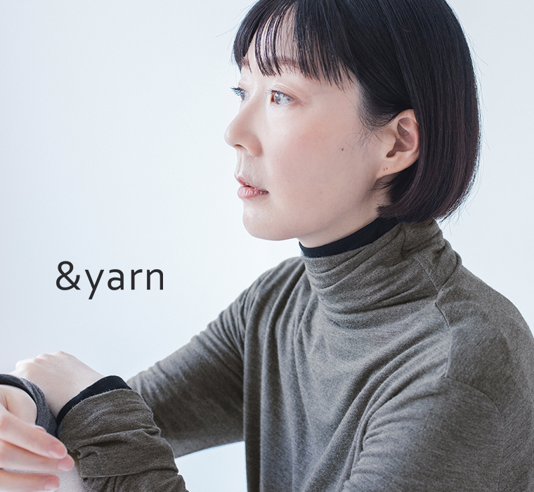 &yarnの重ね着上手のウール混タートルネック