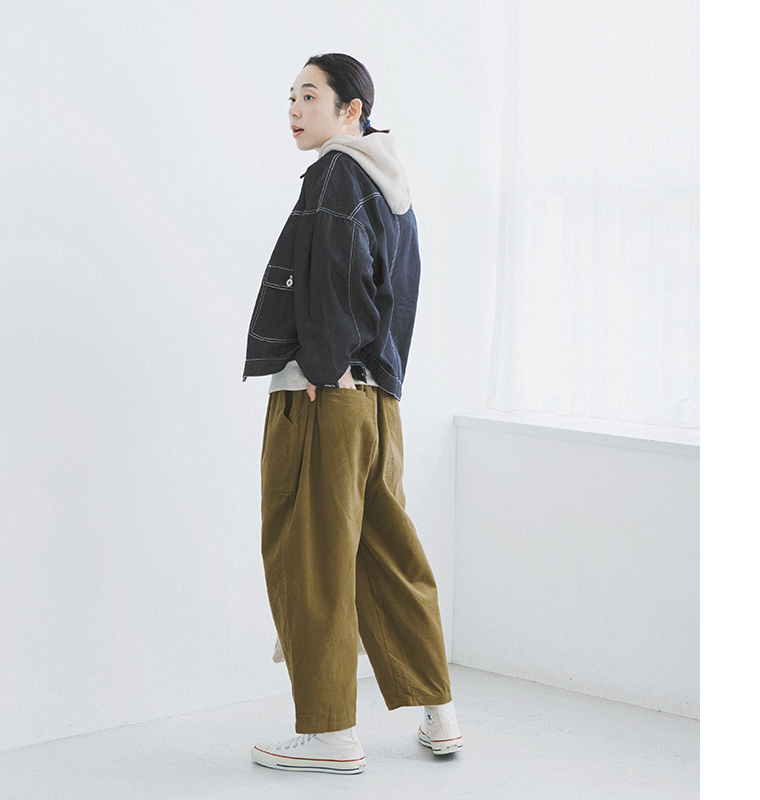 ista-ire もっと選べるコーデュロイよくばりパンツ(オリーブ)の全身横