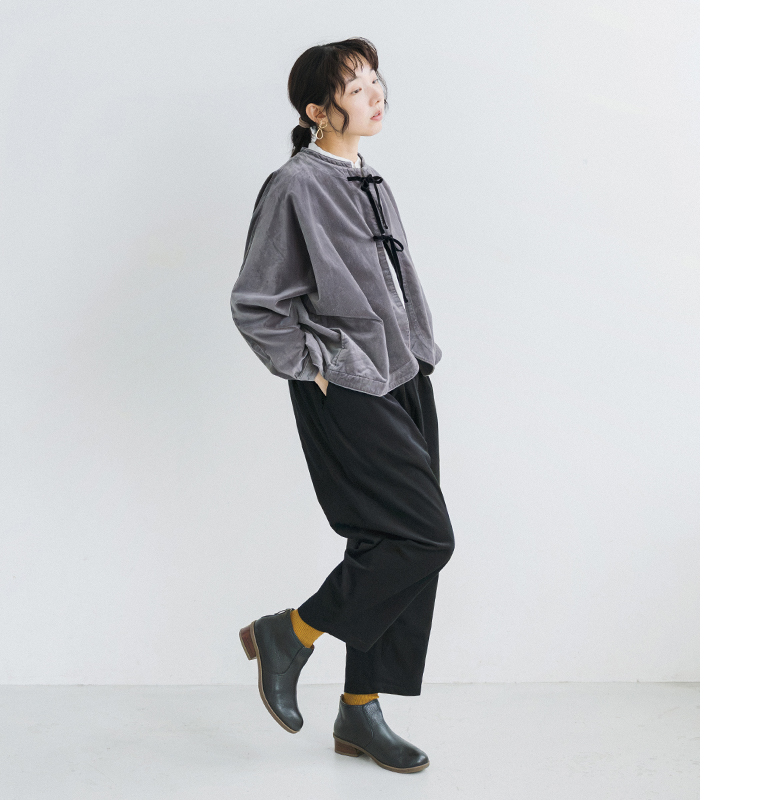 ista-ire もっと選べるコーデュロイよくばりパンツ(クロマメ)の全身横