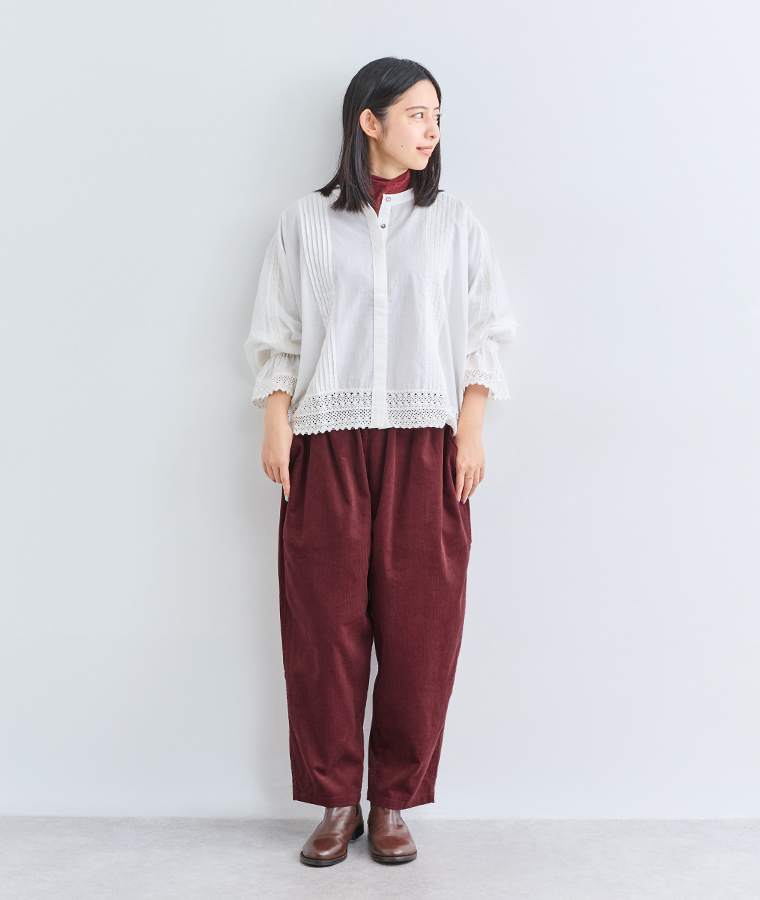 ista-ire コーデュロイよくばりパンツスタッフ着用（ヤキイモ）