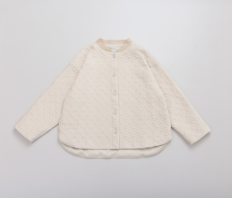 &yarnサークル刺繍中綿ブルゾン（アイボリー）の商品画像