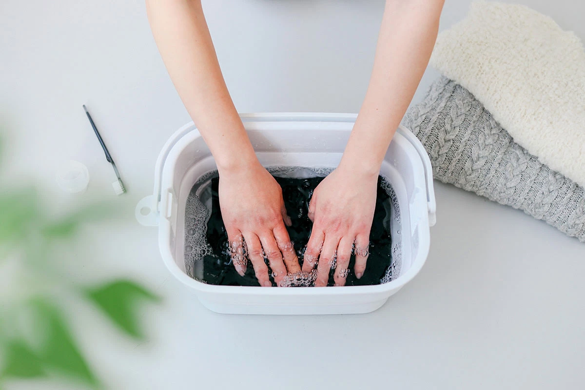 洗濯機で簡単！ もう迷わない！ 「ニット」と「ダウン」の正しい洗濯方法をプロに教えていただきました