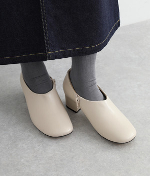 ブーティ(アイボリー-L)