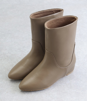 太い筒のブーツ(オーク-L)