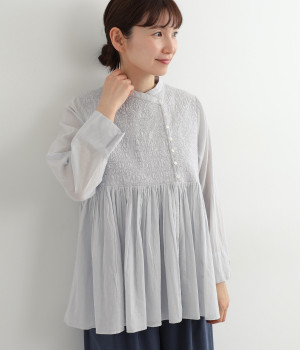【美品】ADIEU TRISTESSE ブラウス 長袖 ボートネック 花柄刺繍 美品】ADIEU TRISTESSE ブラウス ボートネック 花柄刺繍 薄手