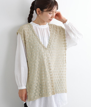 オリジナルエンブロイダリーレースベスト(ベージュ-ONESIZE)