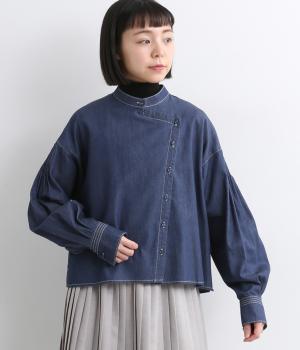 コットンフロントデザインボトルネックブラウス