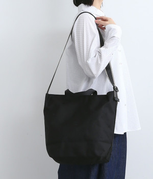 ドット刺繍ナイロン 2WAYバッグ(ブラック-ONESIZE)