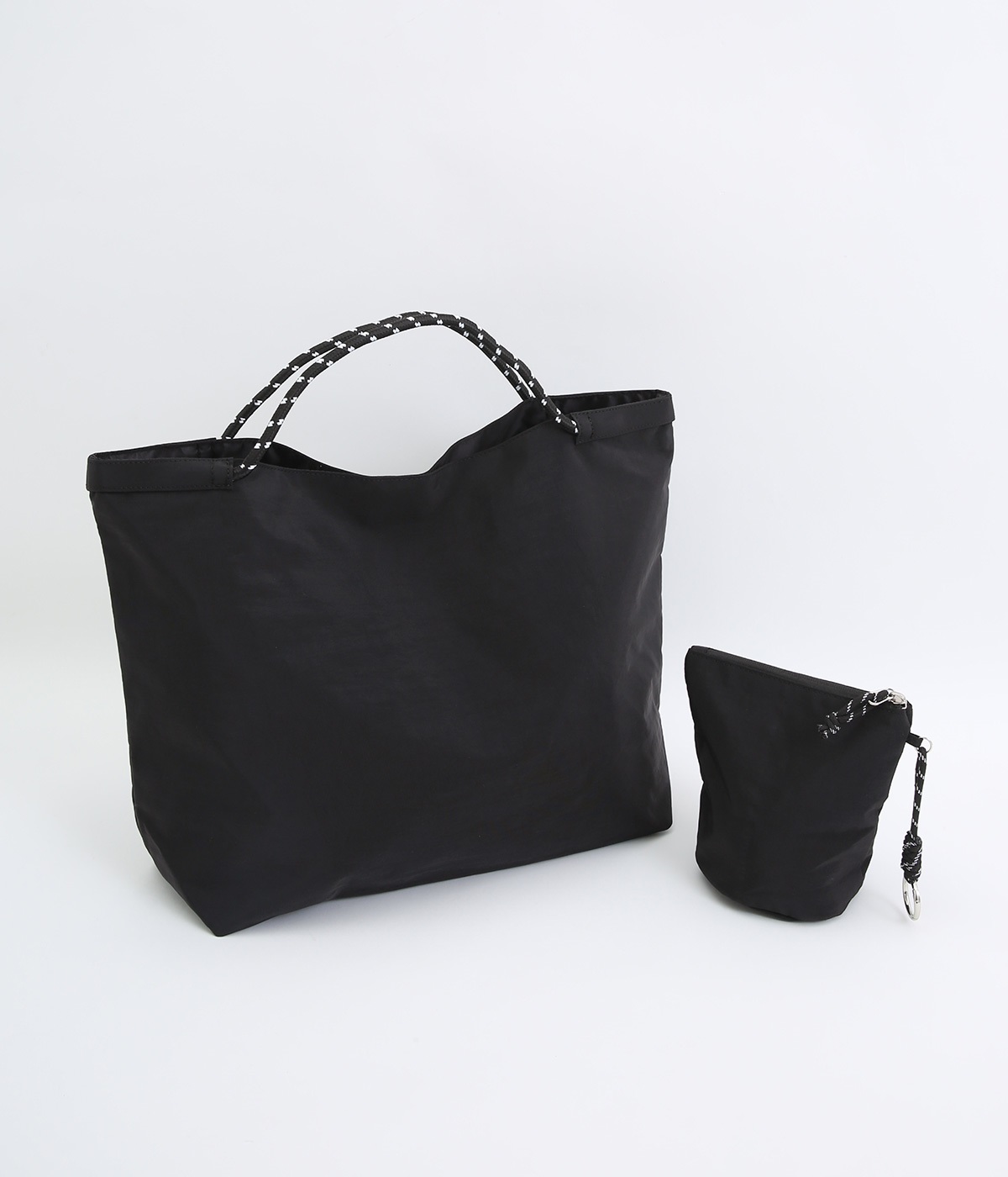 ウォッシャーナイロン パッカブルトート(ブラック-ONESIZE)