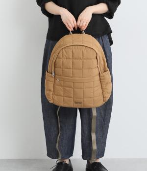 パディング刺繍リュック