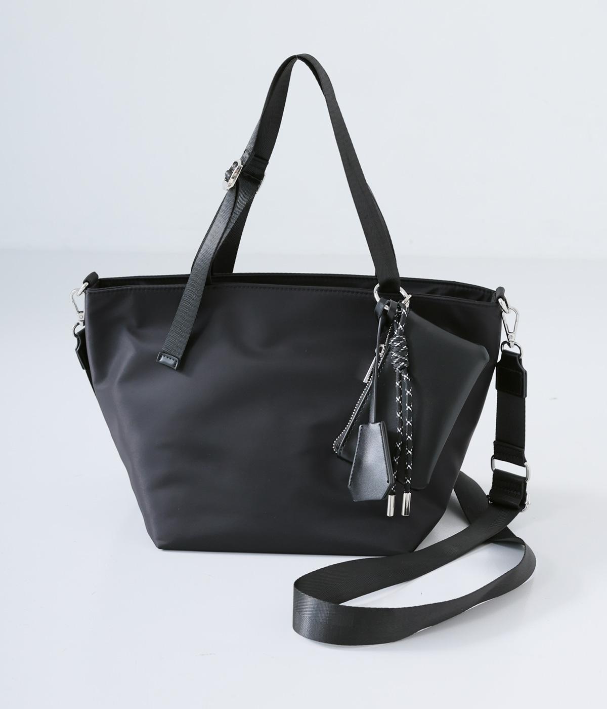 チャームセット付ナイロントート(ブラック-F)