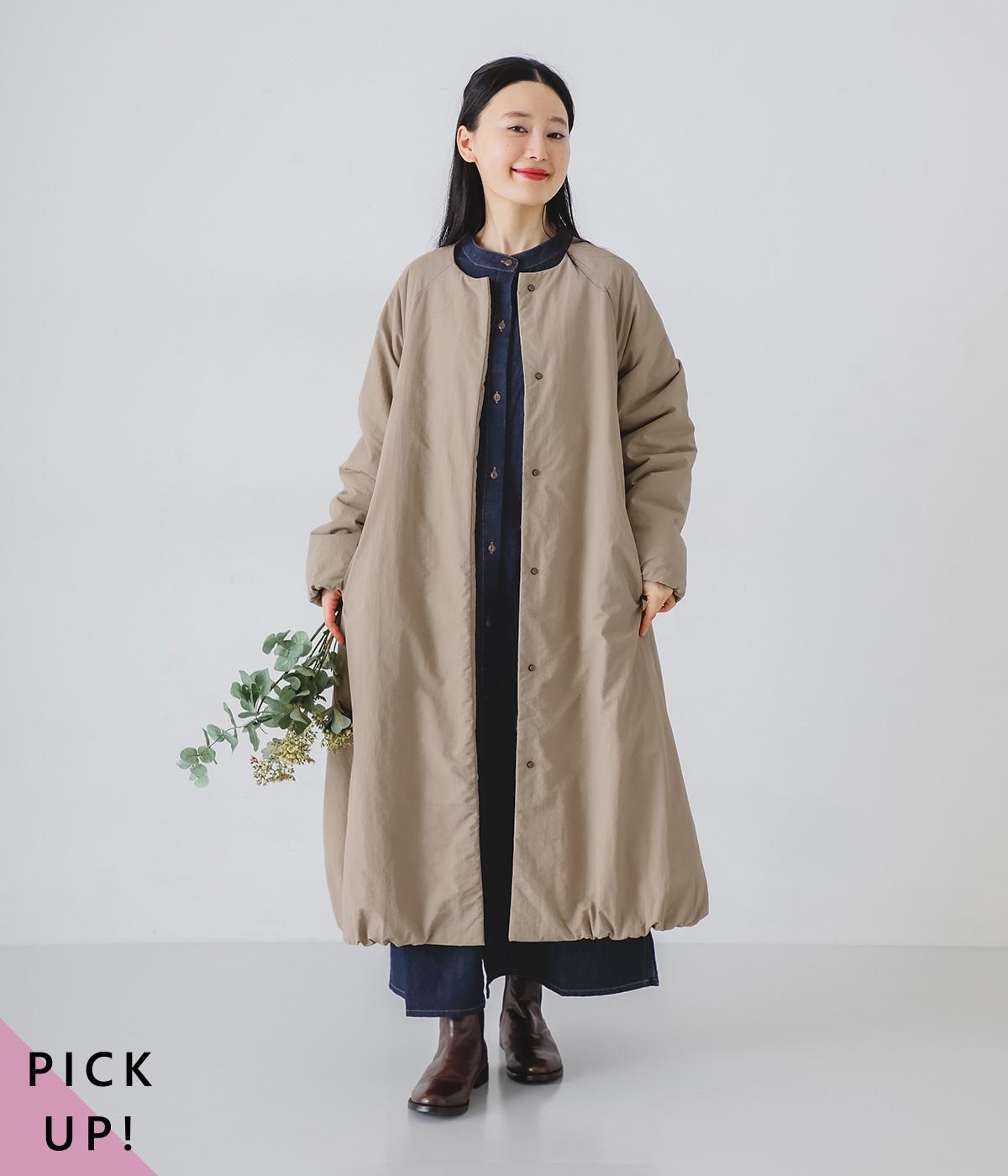 バルーン中綿ノーカラーロングコート（m.n）の商品詳細