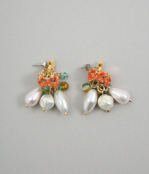 アロアロピアス