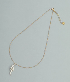 サーペンス　ネックレス