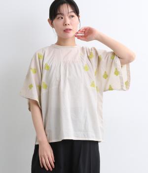 キャンブリック　アラベスク刺繍　スクエアスリーブプルオーバー