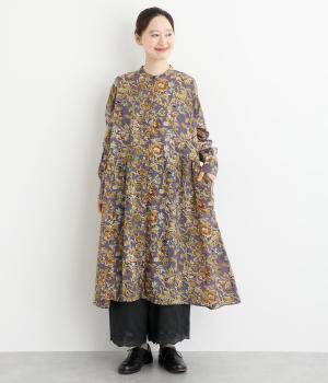 ライトボイルオールドフラワープリントスタンドサイドギャザーワンピース