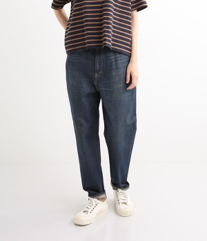 フレンドシップ アンクルテーパード