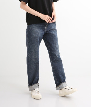 モダンクラッシック１yearテーパードパンツ