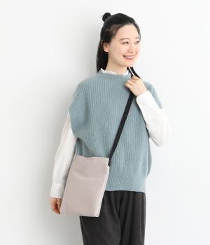 マイクロファイバースエード　ショルダーバッグS(アイボリー/ブラック-F)